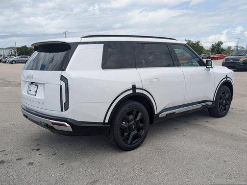 Glacial White Pearl 2027 Kia Telluride Hybrid SX