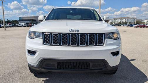 2019 Jeep Grand Cherokee Laredo