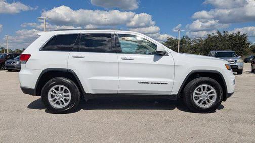 2019 Jeep Grand Cherokee Laredo