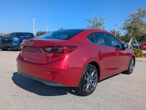 2018 Mazda Mazda3 Touring