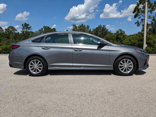 2019 Hyundai SONATA SE