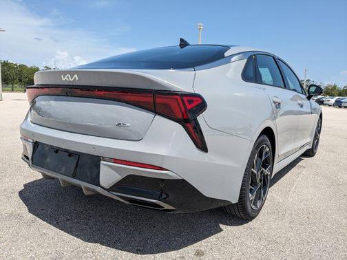 2025 Kia K5 GT-Line