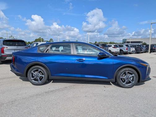 Deep Sea Blue 2026 Kia K4 LXS