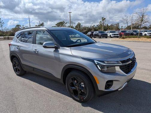 Steel Gray 2026 Kia Seltos EX