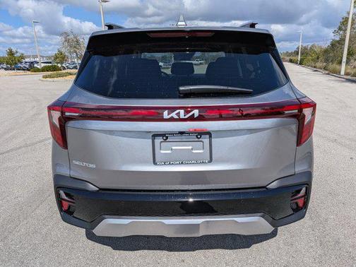 Steel Gray 2026 Kia Seltos EX