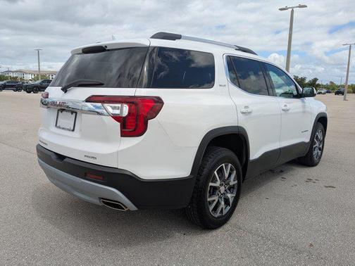 Summit White 2023 GMC Acadia AWD SLT