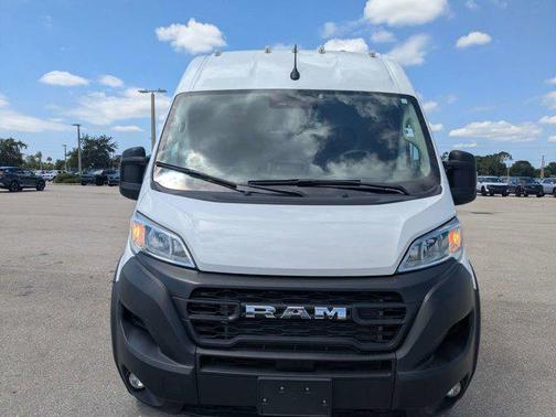 Bright White Clearcoat 2024 RAM ProMaster 2500 Tradesman