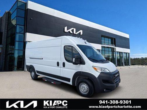 Bright White Clearcoat 2024 RAM ProMaster 2500 Tradesman