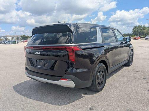 Deep Chroma Blue 2025 Kia Carnival LXS