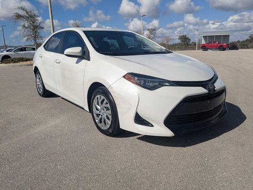 2019 Toyota Corolla SE