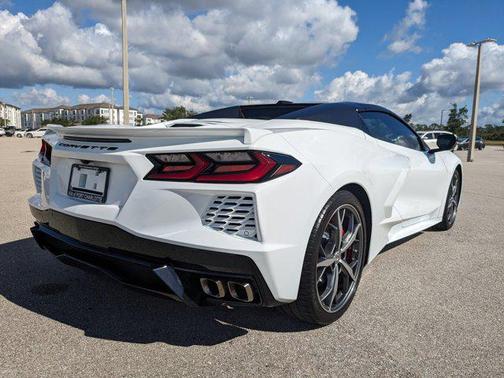 2022 Chevrolet Corvette Stingray w/3LT