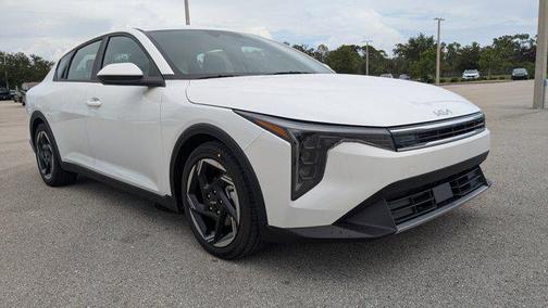 2025 Kia K4 EX