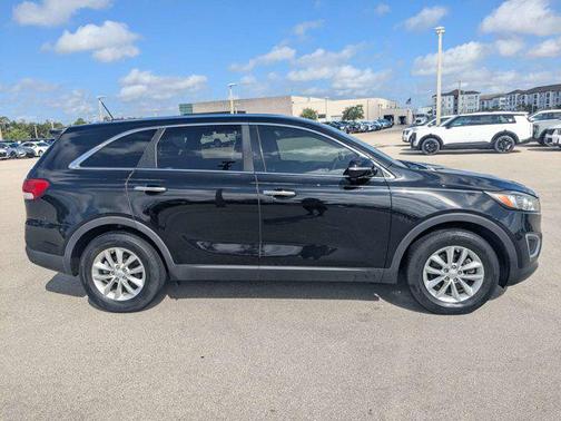 Ebony Black 2018 Kia Sorento L