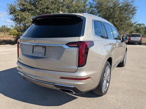 2023 Cadillac XT6 Premium Luxury FWD