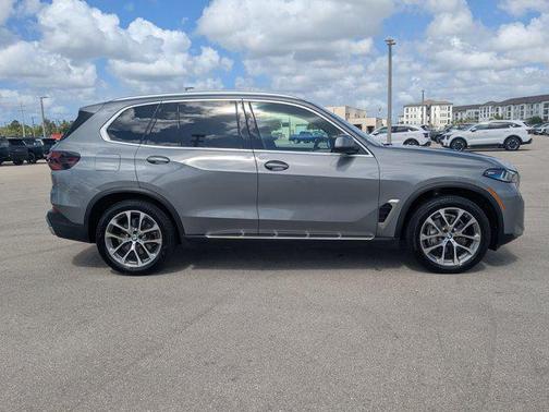 2025 BMW X5 xDrive40i