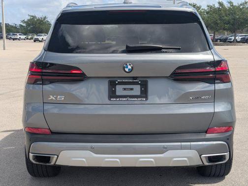 2025 BMW X5 xDrive40i