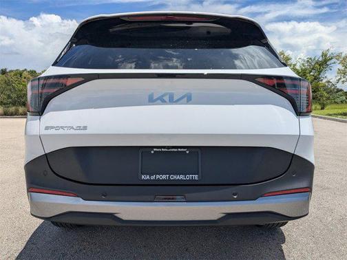 2026 Kia Sportage EX