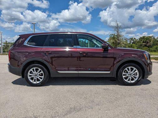 2021 Kia Telluride LX