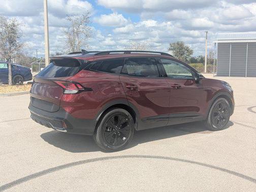 2025 Kia Sportage Plug-In Hybrid X-Line