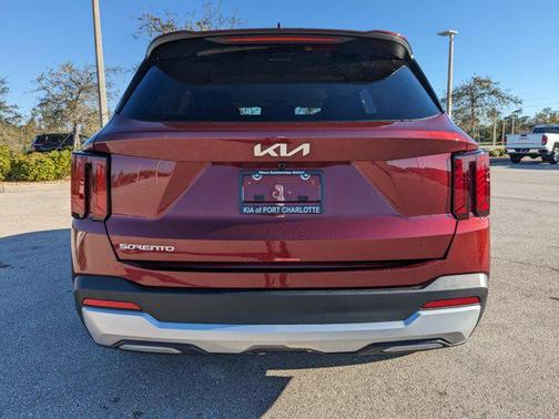 2025 Kia Sorento LX