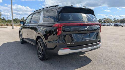 2025 Kia Carnival Hybrid EX