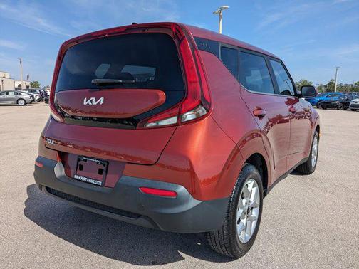 2022 Kia Soul S