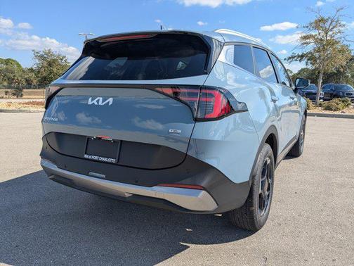 2026 Kia Sportage Hybrid EX