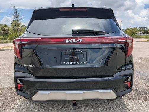 2025 Kia Seltos S
