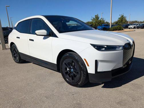 2023 BMW iX xDrive50