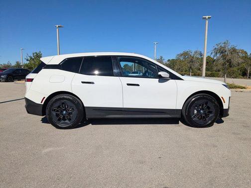 2023 BMW iX xDrive50