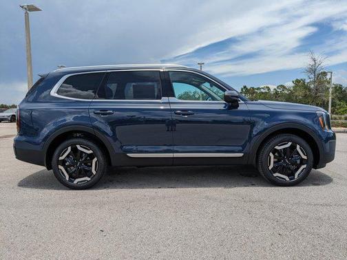 2025 Kia Telluride EX