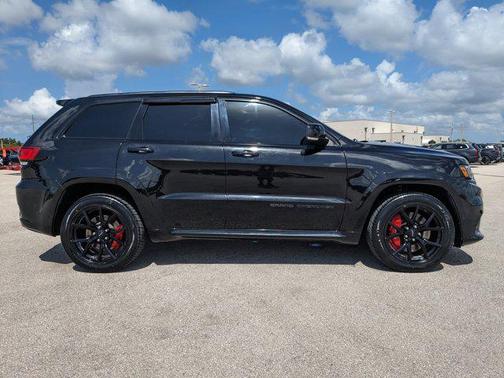 2020 Jeep Grand Cherokee SRT