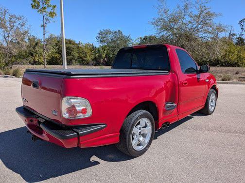 2002 Ford F-150 Lightning