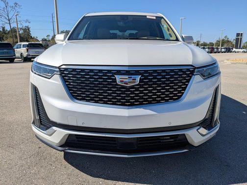 2022 Cadillac XT6 Premium Luxury AWD