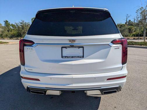 2022 Cadillac XT6 Premium Luxury AWD