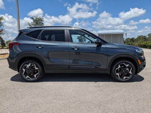 2025 Kia Seltos S