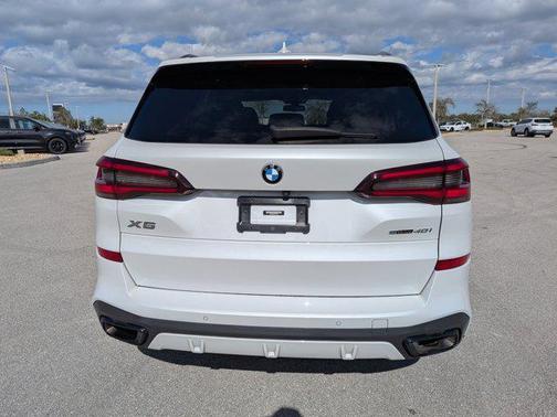 2023 BMW X5 sDrive40i