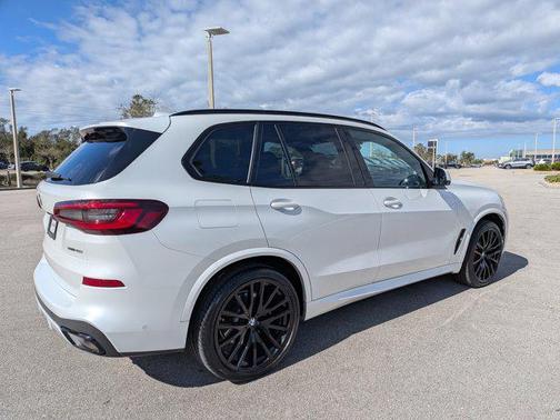 2023 BMW X5 sDrive40i