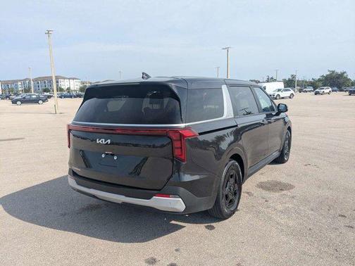 Panthera Metal 2025 Kia Carnival LXS