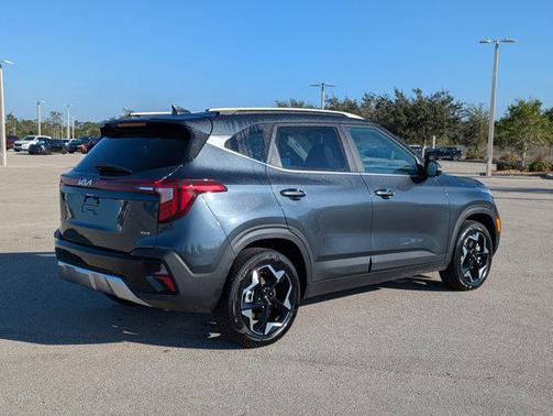 2025 Kia Seltos EX