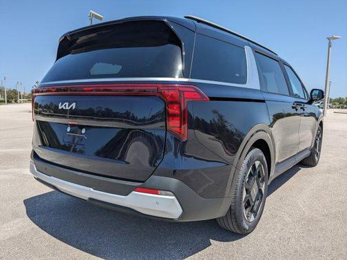 2025 Kia Carnival EX