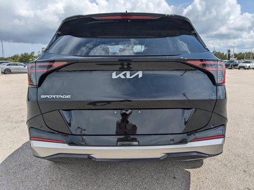 2026 Kia Sportage SX