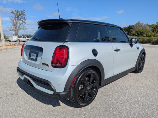 2023 MINI Hardtop Cooper S