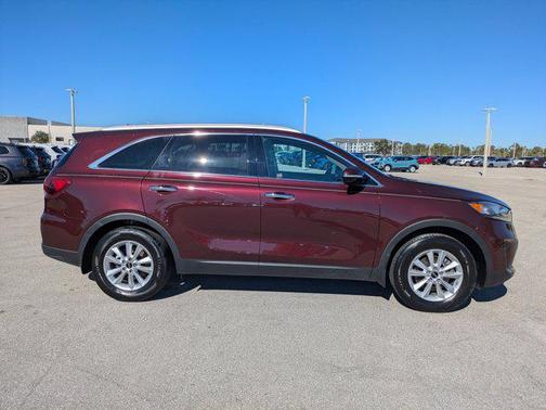 2019 Kia Sorento LX