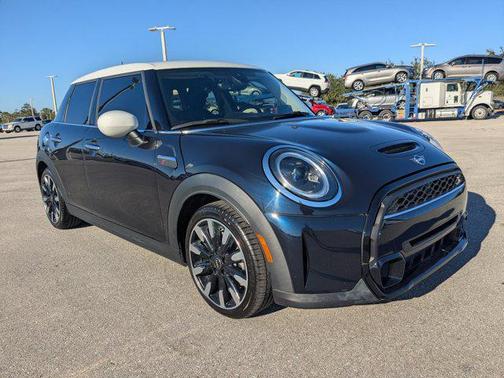2022 MINI Hardtop Cooper S