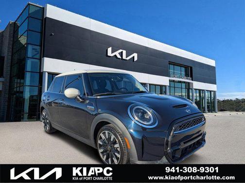 2022 MINI Hardtop Cooper S