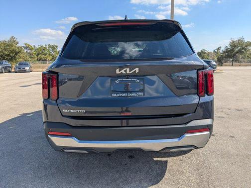 2026 Kia Sorento S