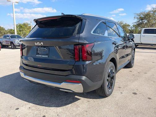 2026 Kia Sorento S