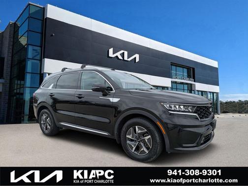 Aurora Black 2022 Kia Sorento Hybrid EX