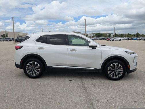 White Frost Tricoat 2024 Buick Envision Preferred AWD